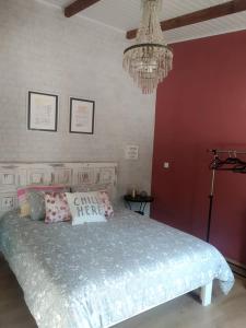 Cama ou camas em um quarto em DEl Rey Guest House mais 37 fotos