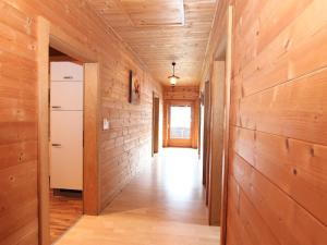 Zdjęcie z galerii obiektu Apartment Heidi-3 by Interhome w mieście Ried im Zillertal