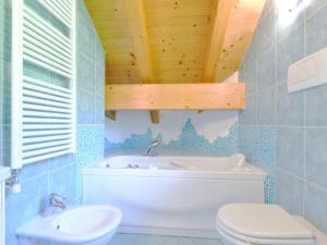 Koupelna v ubytování Apartment Cecilia-4 by Interhome