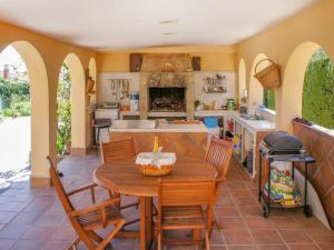 A seating area at Holiday Home Papagayo by Interhome