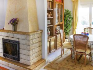 A seating area at Holiday Home Papagayo by Interhome