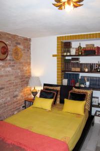 Posteľ alebo postele v izbe v ubytovaní Villa Capo Corso by Interhome