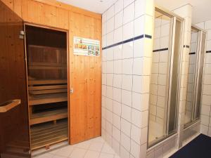 Kúpeľňa v ubytovaní Apartment Liebl-2 by Interhome