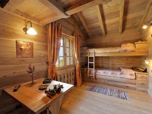 Krevet ili kreveti u jedinici u okviru objekta Chalet Chalet Anna by Interhome