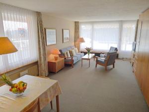 Posezení v ubytování Apartment Promenade - Utoring-74 by Interhome