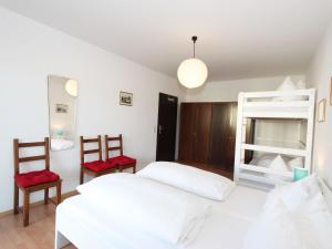 Posteľ alebo postele v izbe v ubytovaní Apartment Liebl-1 by Interhome
