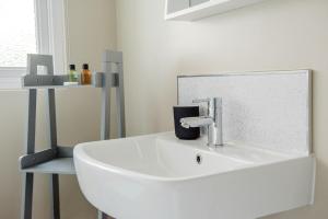Ванна кімната в Mynd House