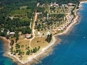 Fotografie z fotogalerie ubytování Holiday Home Camping Park Umag-7 by Interhome v destinaci Karigador
