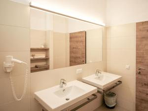 Koupelna v ubytování Apartment Hochjoch by Interhome