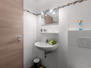 Koupelna v ubytování Apartment Achtalgut by Interhome