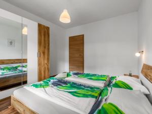 Postel nebo postele na pokoji v ubytování Apartment Achtalgut by Interhome