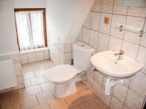 Koupelna v ubytování Holiday Home Lenora I by Interhome