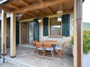 Balkon lub taras w obiekcie Apartment Elettra-7 by Interhome