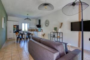 Photo de la galerie de l'établissement SARLAT - 24 - L'appartement d'Euphé avec piscine, à Sarlat-la-Canéda