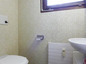 Bagno di Apartment Rustica Apt- M by Interhome