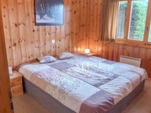 Postel nebo postele na pokoji v ubytování Apartment Orchidée 111 by Interhome
