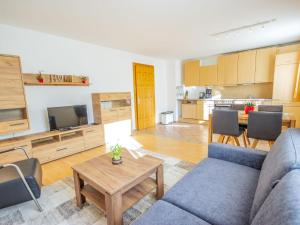 Kuchyň nebo kuchyňský kout v ubytování Apartment Christine by Interhome