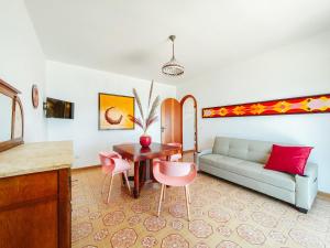 Posedenie v ubytovaní Apartment Pinta by Interhome