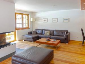 Posezení v ubytování Apartment Bergere-2 by Interhome
