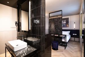 Koupelna v ubytování Heart Hotel Milano