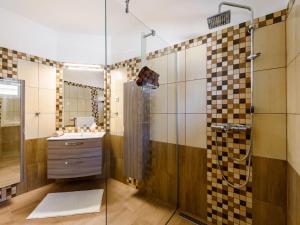 Ένα μπάνιο στο Holiday Home Ildiko by Interhome +13 φωτογραφίες