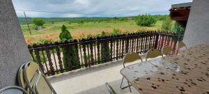 Balkón nebo terasa v ubytování Guest House Dunavski Raj