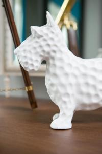 Coffee and tea-making facilities at Dog and Fox 