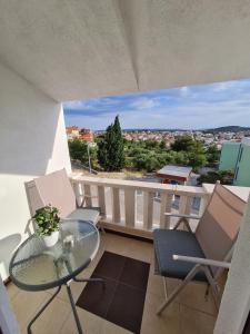 Balkón alebo terasa v ubytovaní Apartmani Levarda