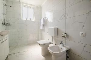 Koupelna v ubytování Apartmani MATE Neum