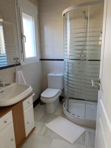 Łazienka w obiekcie CASA BAIANA - Dúplex en Costa Ballena