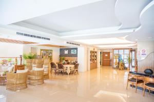 Posezení v ubytování Lovestar Lakeside Hotel - Starlight Building
