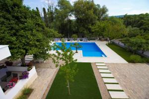 Bazén v ubytování Luxury Villa Magic nebo v jeho okolí