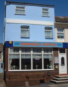Gallery image of Rhoslyn Hotel in Blackpool