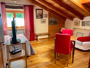 Imagen de la galería de Maison Perriere - Chambres d'hôtes & Jacuzzi, en Saint Vincent