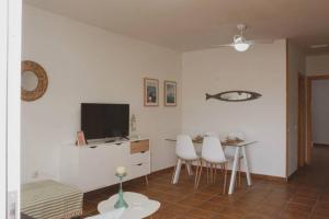 TV a/nebo společenská místnost v ubytování Casa Indalmar II San José
