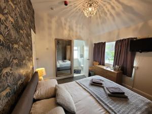 Afbeelding uit fotogalerij van Room@87 in Ellesmere Port