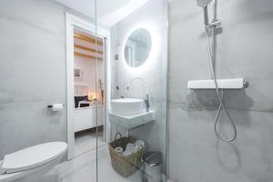 Apartments Bobo tesisinde bir banyo