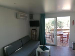 Posezení v ubytování Camp Kopito