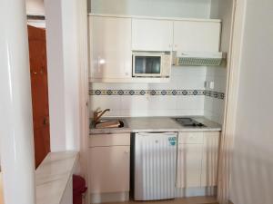 Kuchyň nebo kuchyňský kout v ubytování Almerimar Apartamento + 14 fotografií