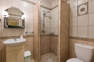 Łazienka w obiekcie Apartamenty Barakuda