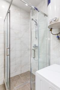 Vonios kambarys apgyvendinimo įstaigoje квартира в Сочи