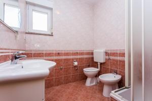 Koupelna v ubytování Apartman Justinić
