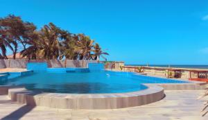 Piscina di Coconut Pointe Villa & Beach Resort o nelle vicinanze