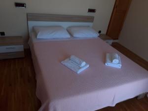 Posteľ alebo postele v izbe v ubytovaní Relax Ravni