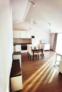 Köök või kööginurk majutusasutuses Guesthouse Olei