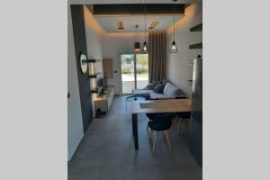 Posezení v ubytování Luxury 1 bedroom apartment in Ialysos