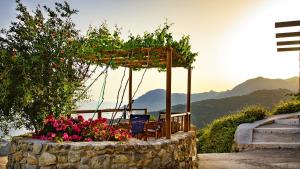 Gallery image of Mirthios-Hill Apartments in Plakias +48 photos