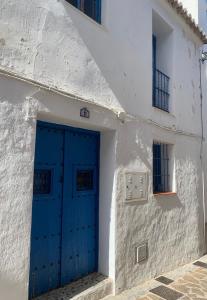 Imagen de la galería de Casa rural en pueblo blanco, en Almogía
