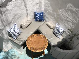 Imagen de la galería de Casa rural en pueblo blanco, en Almogía