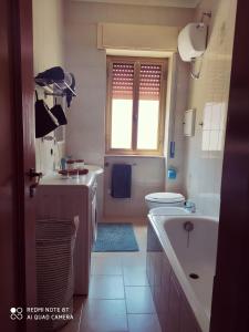 Ванна кімната в APPARTAMENTO SANTUCCI